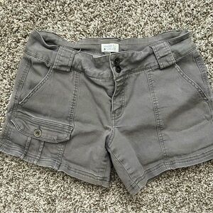 Women’s Market & Spruce brand shorts size 8